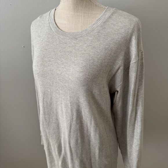 NWT Abercrombie & Fitch Soft A&F Collection‎ Relaxed Long Sleeve Thermal Size XS - Picture 2 of 7